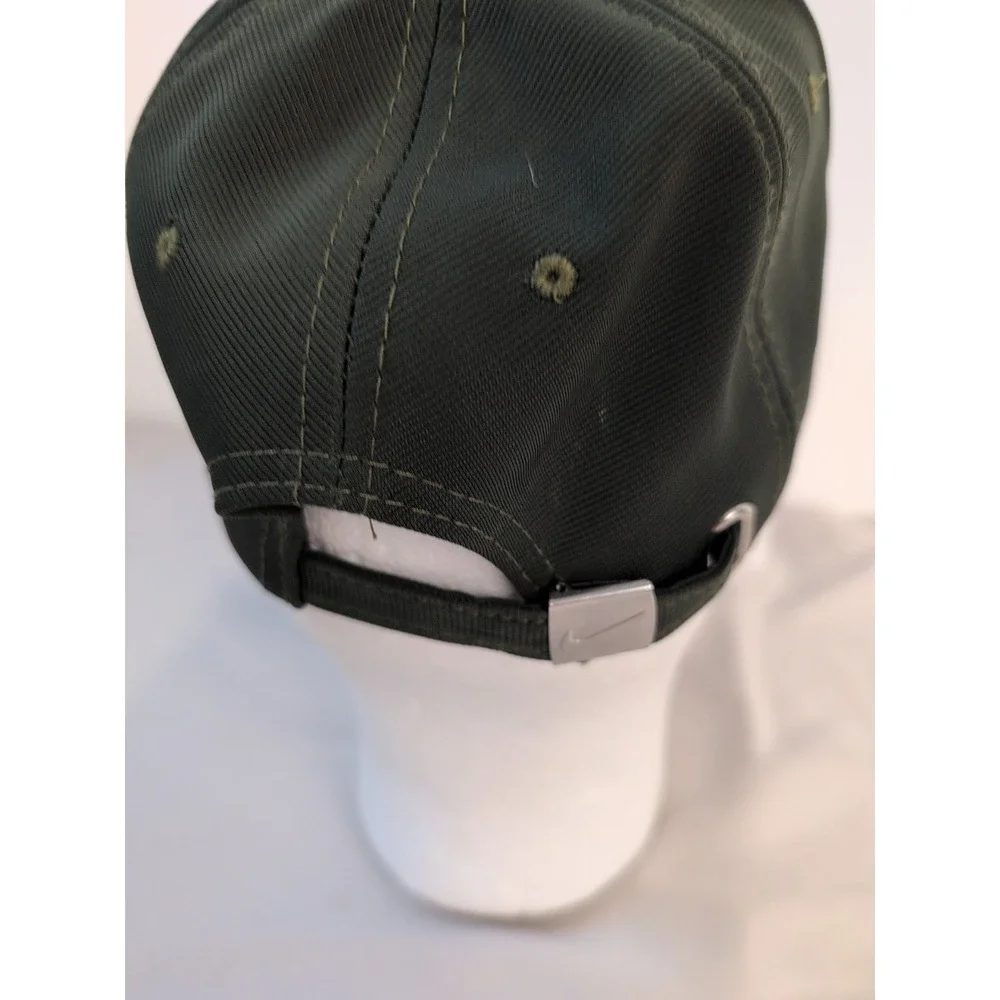 Nike Hat Silver Metal Swoosh Dark Green Cap Strap‎ Back All Over Print Golf